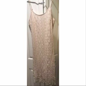 Women’s long lace dress size large Forever 21